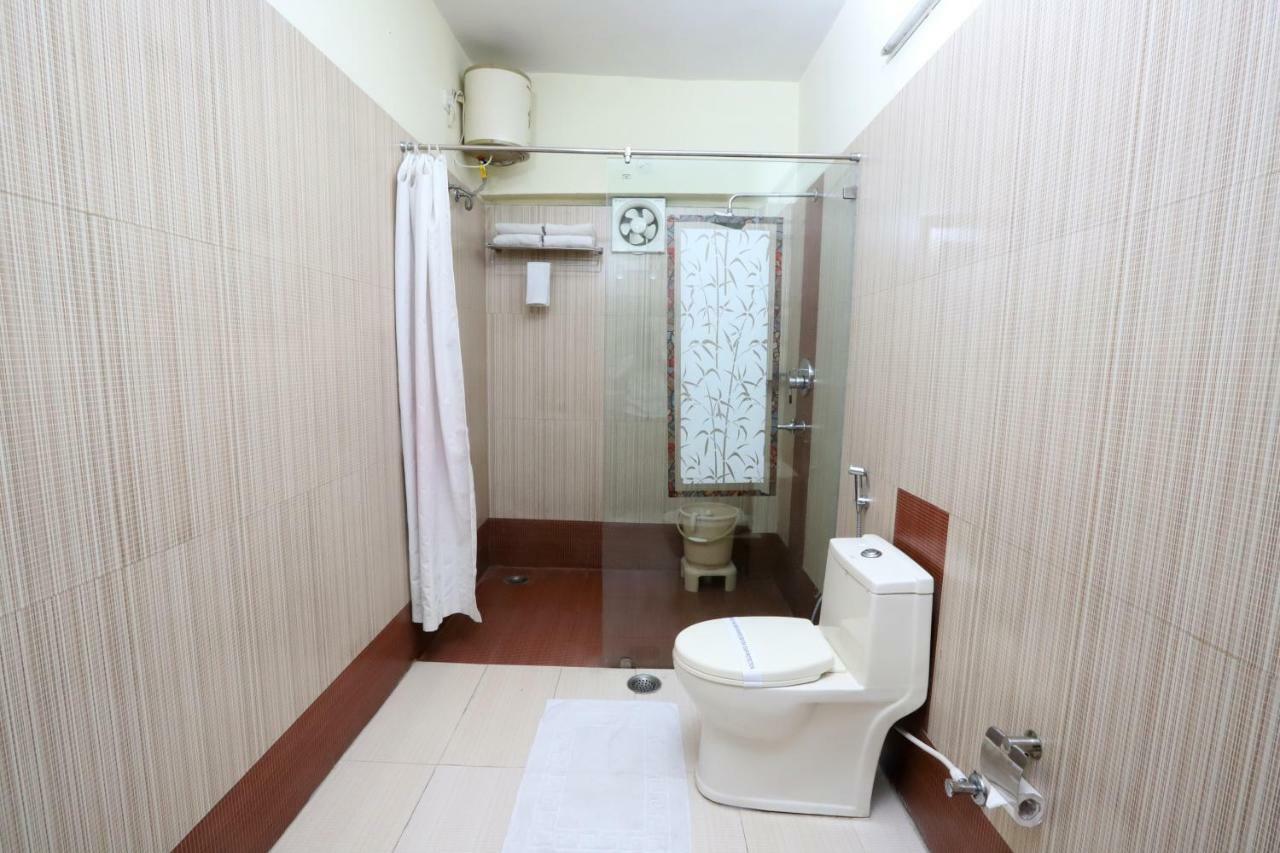 Hotel Radhika Regency Rourkela Exterior foto