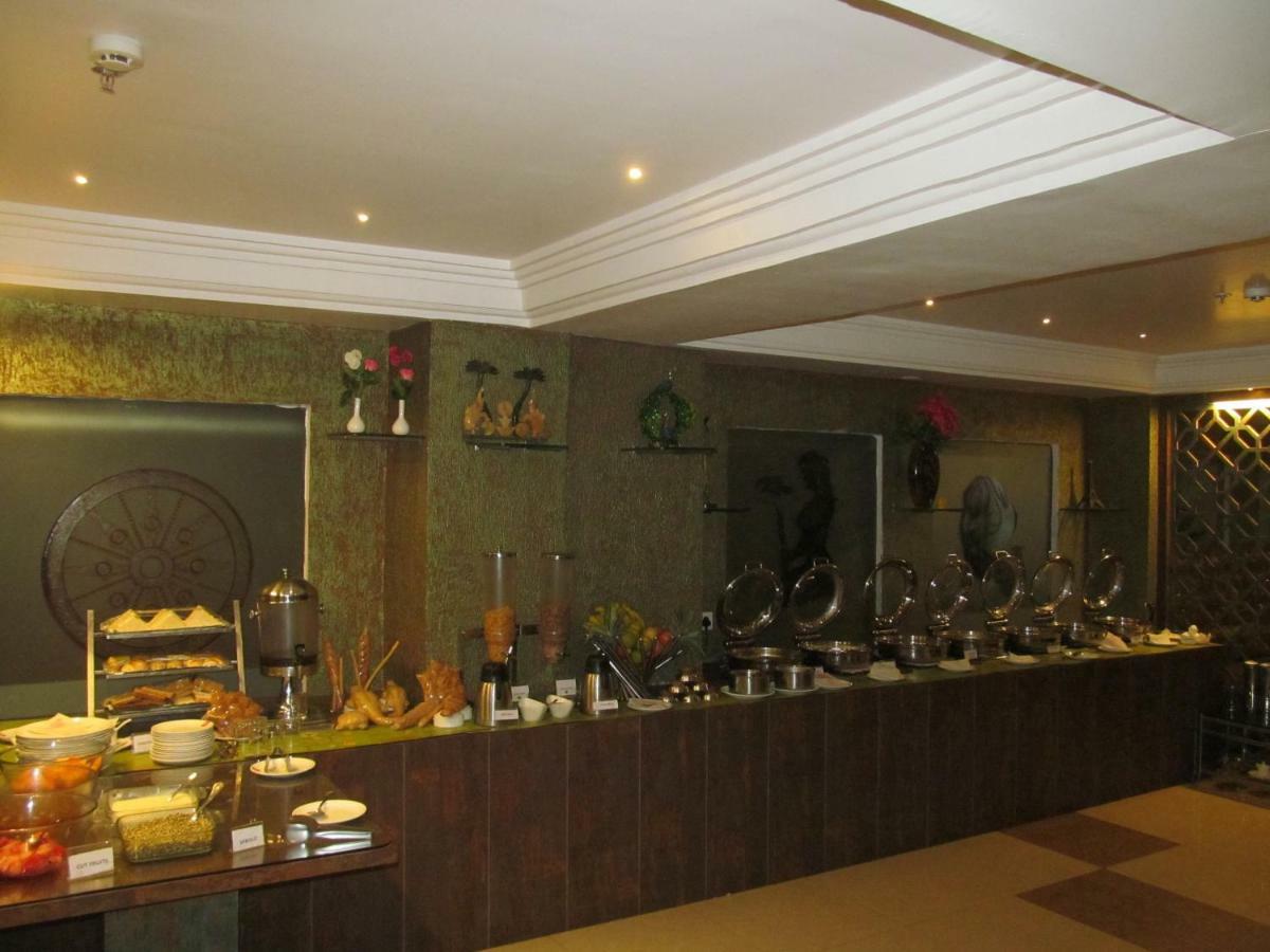 Hotel Radhika Regency Rourkela Exterior foto